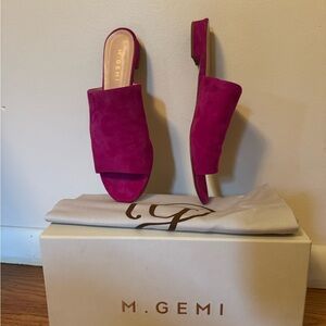 M. Gemi Fuchsia Suede Mules